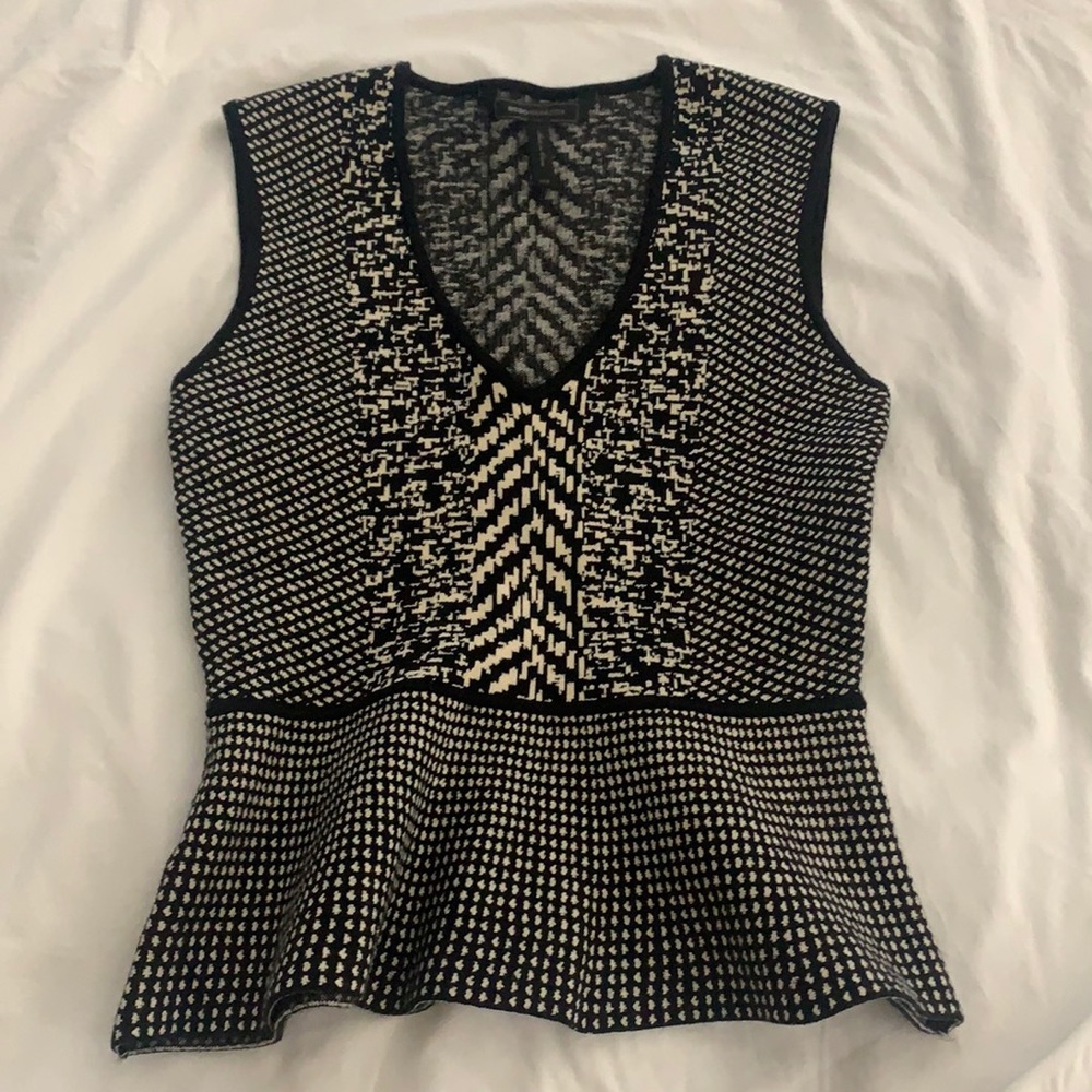 BCBGMAXARIA PEPLUM TOP